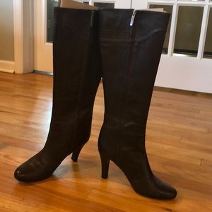 Banana Republic “Leslie “ boots